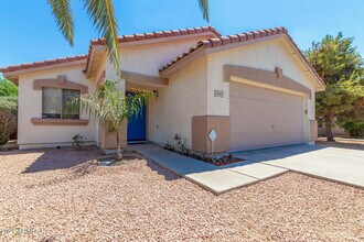 5663 E Flossmoor Ave in Mesa, AZ - Building Photo - Building Photo