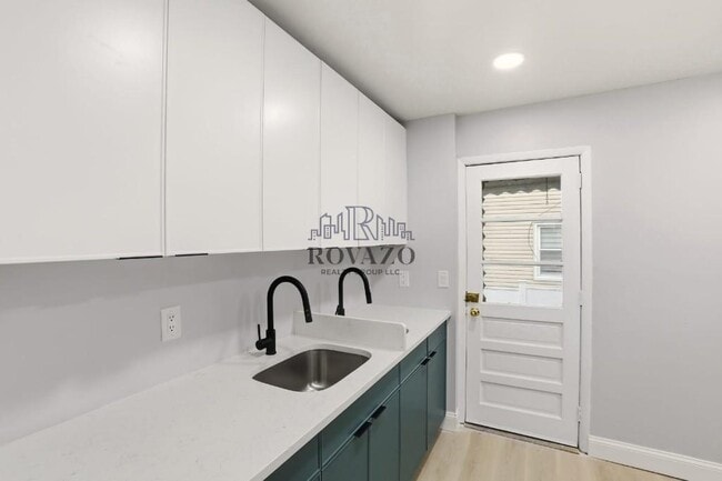 58 Melrose Terrace in Linden, NJ - Building Photo - Building Photo