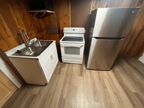 1005 W Spruce St in Rawlins, WY - Building Photo - Building Photo