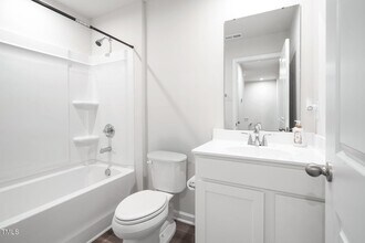 6684 Gibraltar Rock Dr in Raleigh, NC - Building Photo - Building Photo