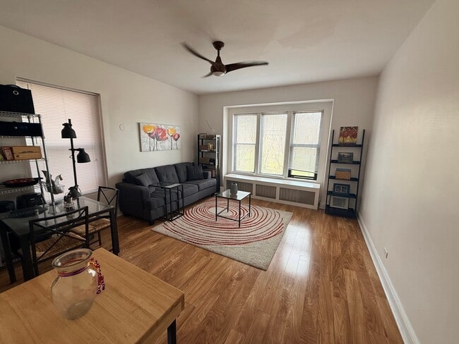 property at 5300 S Shore Dr