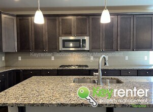 16128-16181 81 Ave E in Puyallup, WA - Building Photo - Building Photo