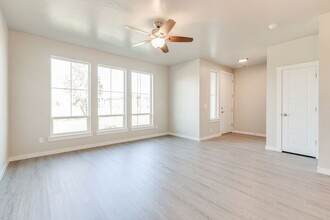 6055 N Masago Ave in Boise, ID - Building Photo - Building Photo