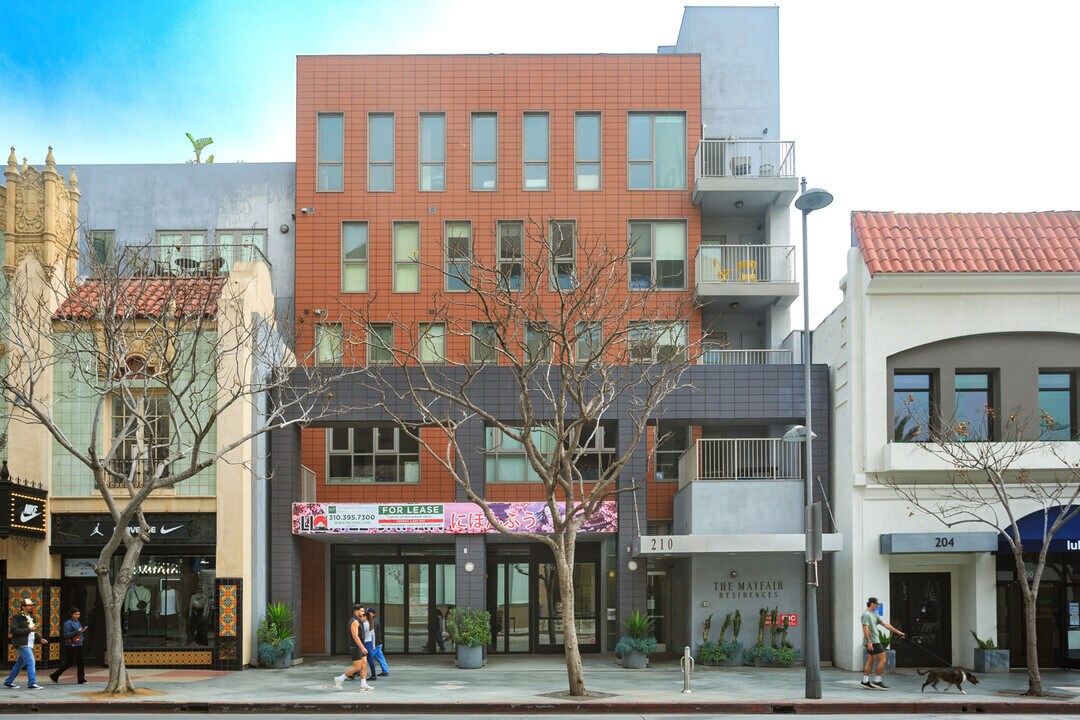 Mayfair Residences at Santa Monica Beach in Santa Monica, CA - Building Photo