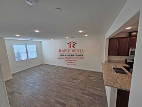 2489 Judith Resnik Ave in Sacramento, CA - Building Photo - Building Photo