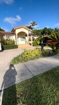 2511 SW 24th Ct in Miami, FL - Building Photo