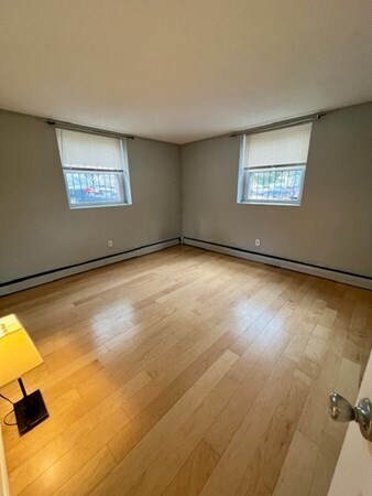 2089 Dorchester Ave, Unit 4 in Boston, MA - Foto de edificio - Building Photo