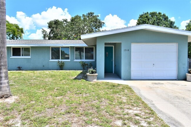 property at 1504 Overbrook Rd