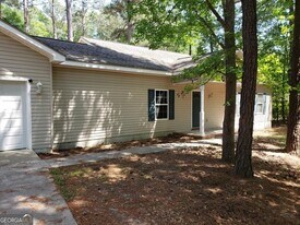 1254 Lakeview Rd in Statesboro, GA - Building Photo