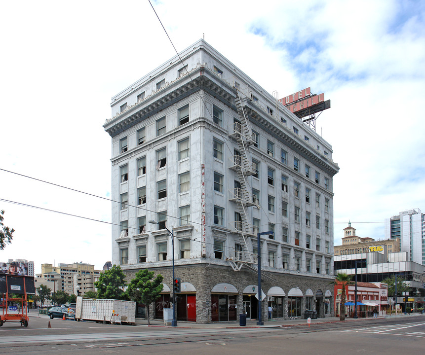 Hotel Churchill in San Diego, CA - Building Photo