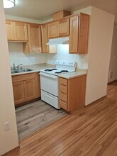 1301 N 26th St in Mount Vernon, WA - Building Photo - Building Photo
