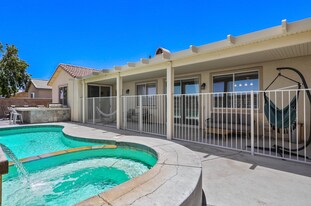 47432 Harbour Lights Ln in Indio, CA - Building Photo