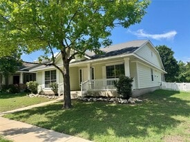 664 Hogan in Kyle, TX - Building Photo