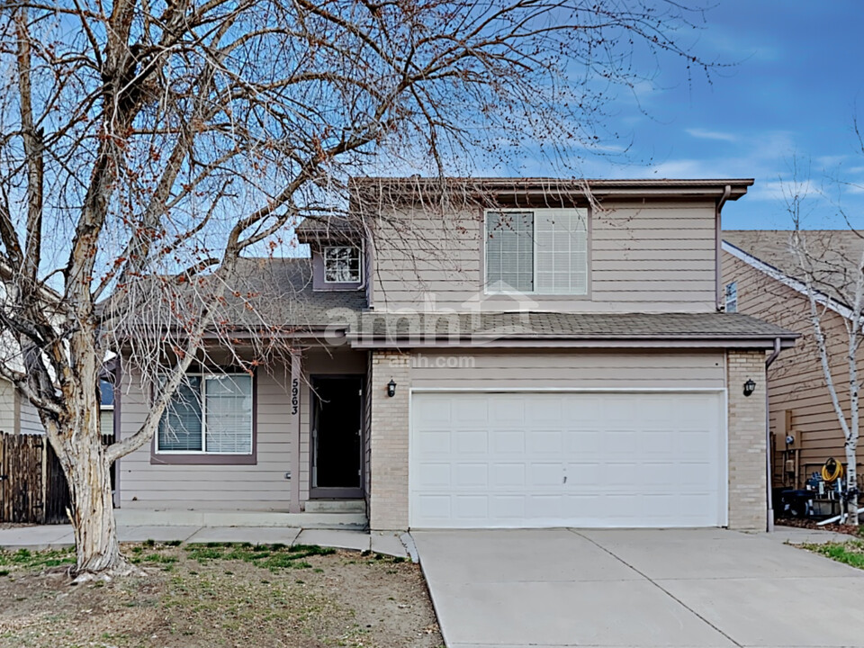 5963 E 121st Pl in Brighton, CO - Building Photo