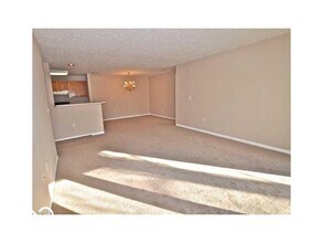 12584 Tennyson Ln in Carmel, IN - Building Photo - Building Photo