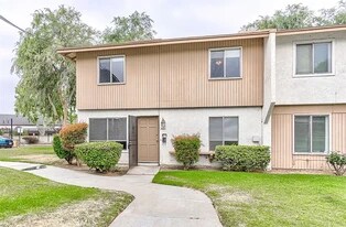 3481 Columbia Ave in Riverside, CA - Building Photo