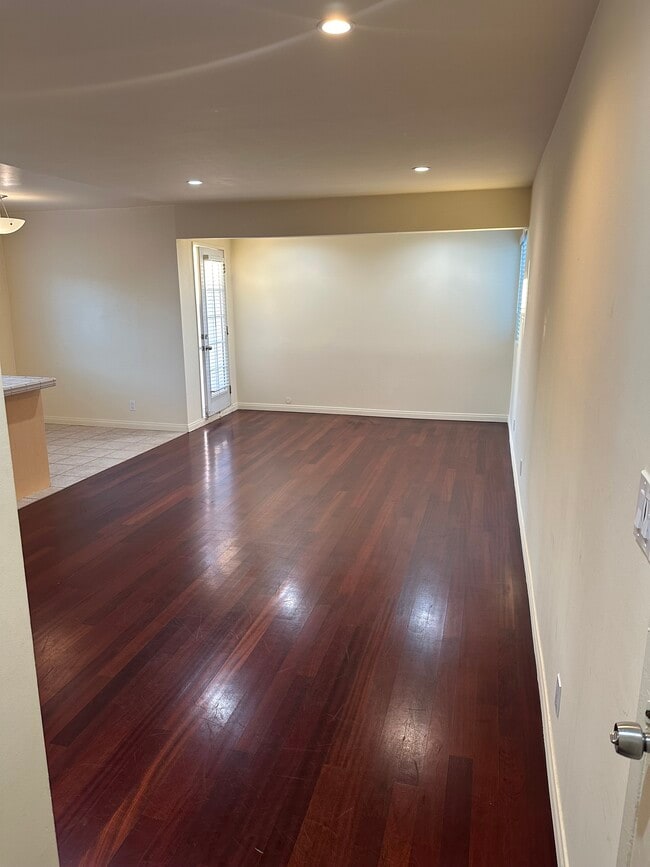 1034 9th St in Santa Monica, CA - Building Photo - Building Photo