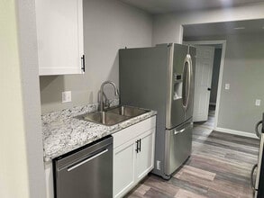 211 S 2nd St in Salina, KS - Building Photo - Building Photo