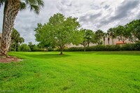 3563 Antarctic Cir in Naples, FL - Foto de edificio - Building Photo