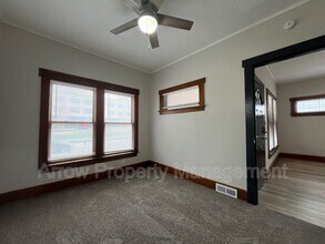 1613 N 33rd St in Lincoln, NE - Building Photo - Building Photo