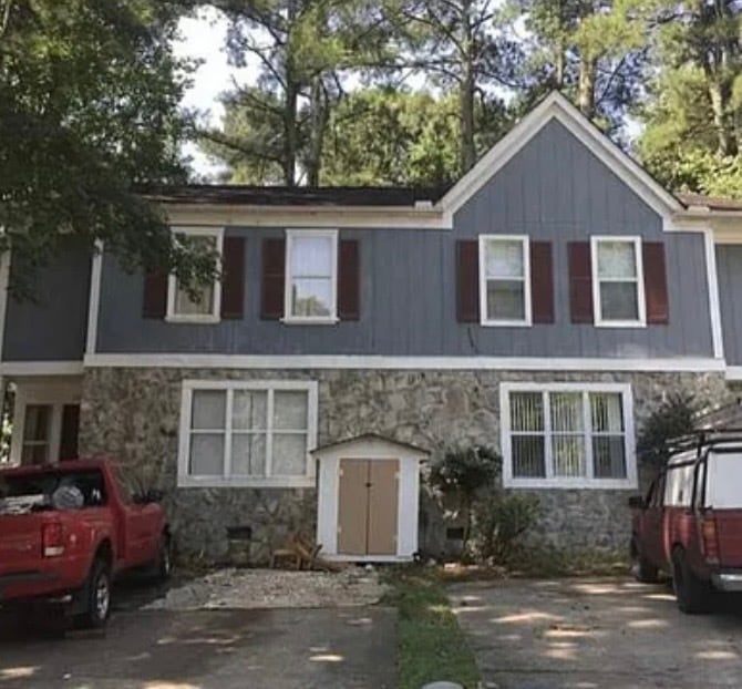 391 Pleasant Oak Ct SW in Marietta, GA - Building Photo