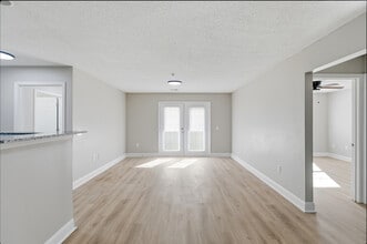 Cottonwood Estates in Jackson, AL - Building Photo - Building Photo