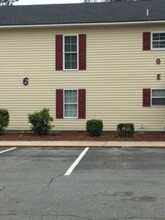 Cumberland Court in Valdosta, GA - Building Photo - Interior Photo