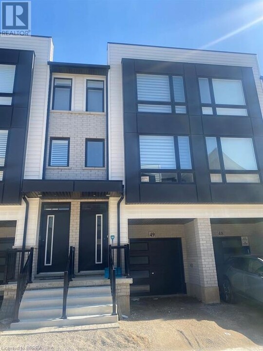 55 Tom Brown Dr in Brant, ON - Building Photo