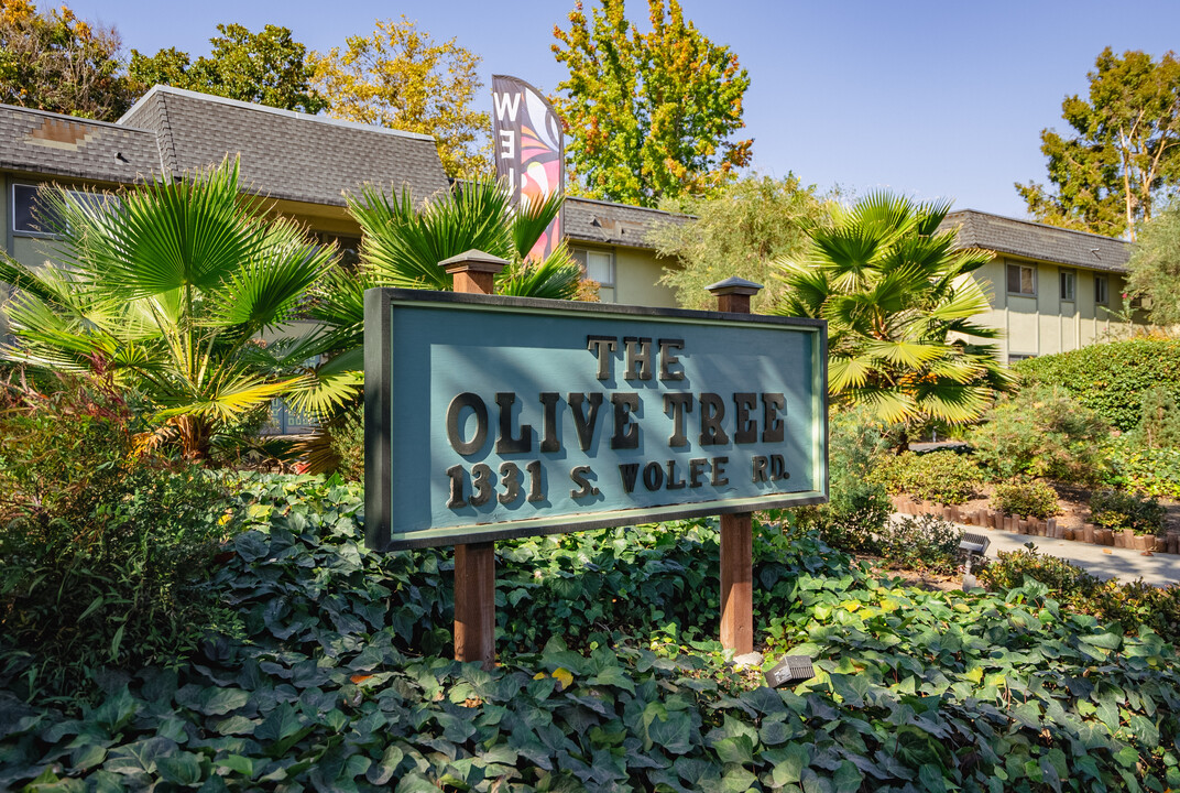 Olive Tree Apartments in Sunnyvale, CA - Building Photo