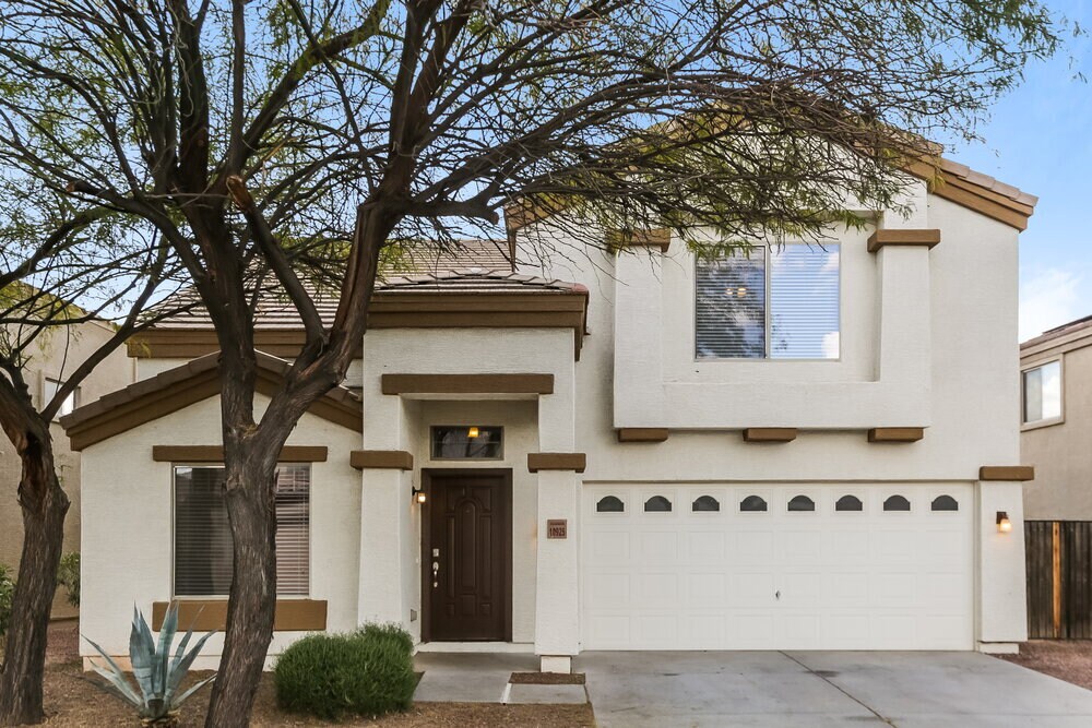 10925 W Taft St in Phoenix, AZ - Building Photo