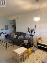 4006 Kilmer Dr in Burlington, ON - Building Photo - Building Photo