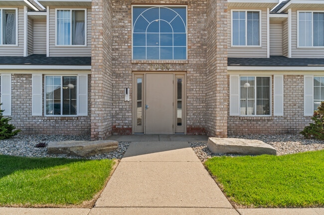 Meadow Springs Apartments