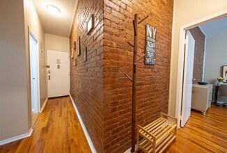 125 La Salle St in New York, NY - Building Photo - Building Photo