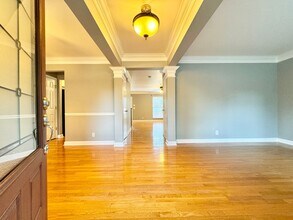 1715 Liberty Pike in Franklin, TN - Foto de edificio - Building Photo