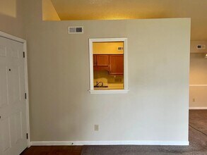 803 Moultrie Ct-Unit -F in Greensboro, NC - Building Photo - Building Photo