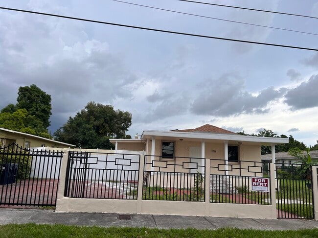 property at 3339 NW 33rd St