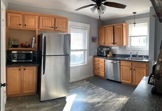 37 Baxter St in Melrose, MA - Building Photo - Building Photo