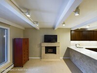 610 S W End St, Unit 7 in Aspen, CO - Building Photo - Building Photo