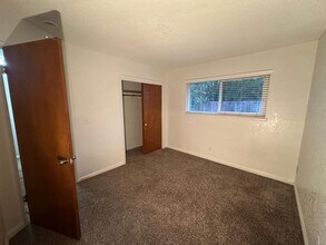 7643 Milldale Cir in Elverta, CA - Building Photo - Building Photo