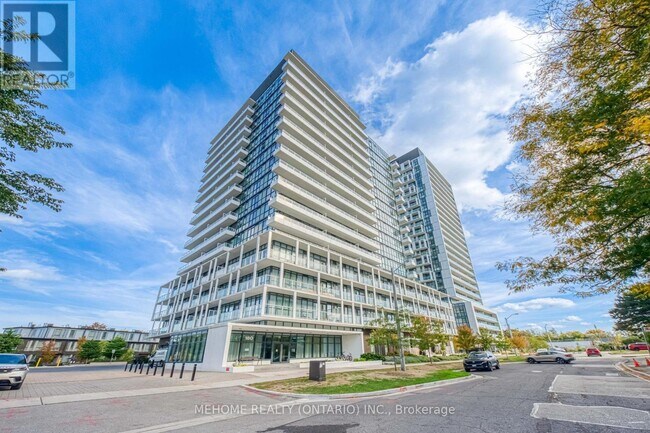 180 Fairview Mall Dr in Toronto, ON - Building Photo - Building Photo