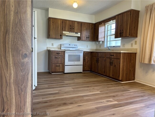 120 Serenity Avenue in Lake Placid, FL - Building Photo - Building Photo