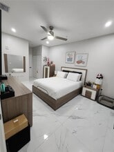 8363 NW 41st St in Doral, FL - Building Photo - Building Photo