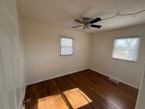 105 Grandview Dr in Lodi, OH - Building Photo - Building Photo