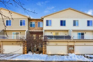 7010 S Park Dr in Savage, MN - Building Photo