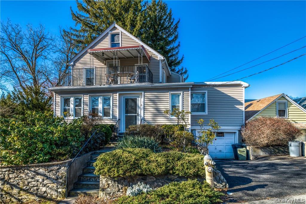 21 Wallace St in Tuckahoe, NY - Building Photo