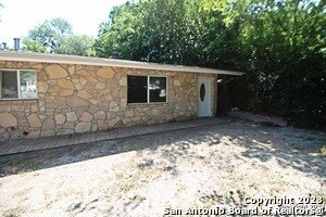 819 Zachry Dr in San Antonio, TX - Building Photo