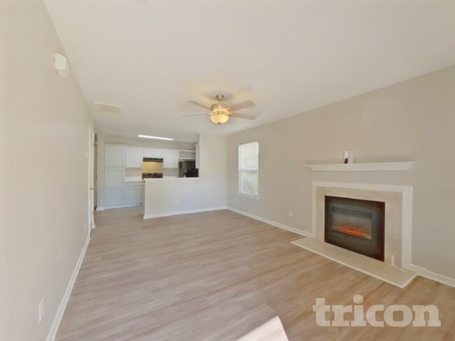 345 Hunslet Cir in Charlotte, NC - Building Photo - Building Photo