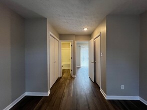 1441 Ireland Dr in Fayetteville, NC - Building Photo - Building Photo