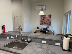 613 Trevethan Ave in Santa Cruz, CA - Building Photo - Building Photo