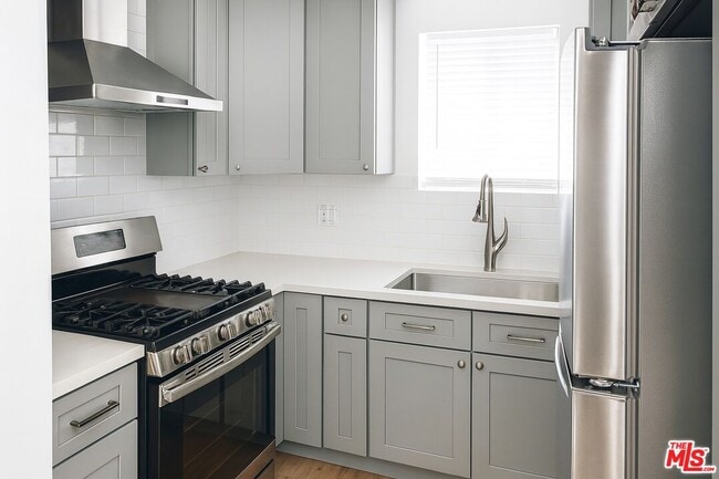 2461 Workman St in Los Angeles, CA - Building Photo - Building Photo